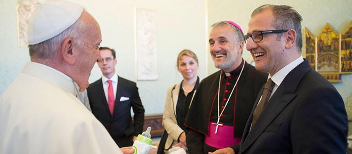 Konfliktberater von "1000plus" beim Papst