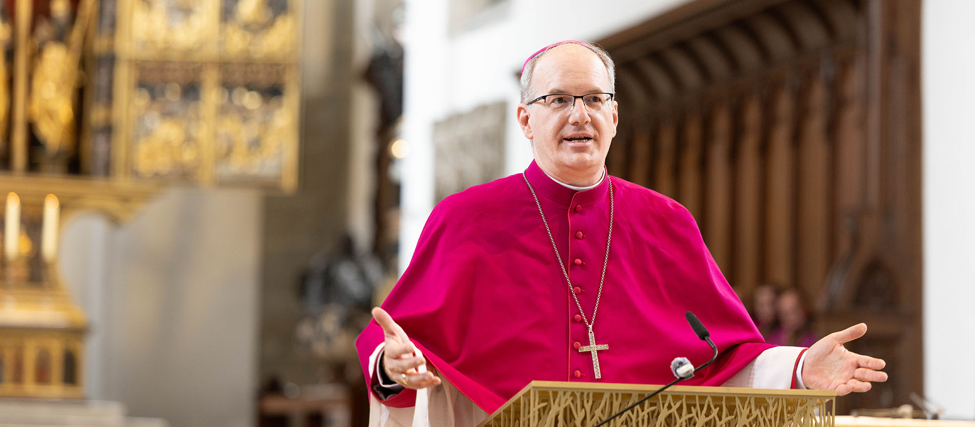 Bischof Christian Würtz bei seiner Vorstellung als neuer Eichstätter Bischof im Eichstätter Dom