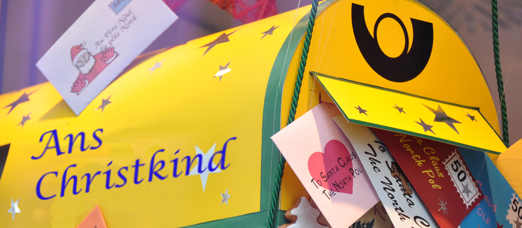 Briefkasten mit Briefen