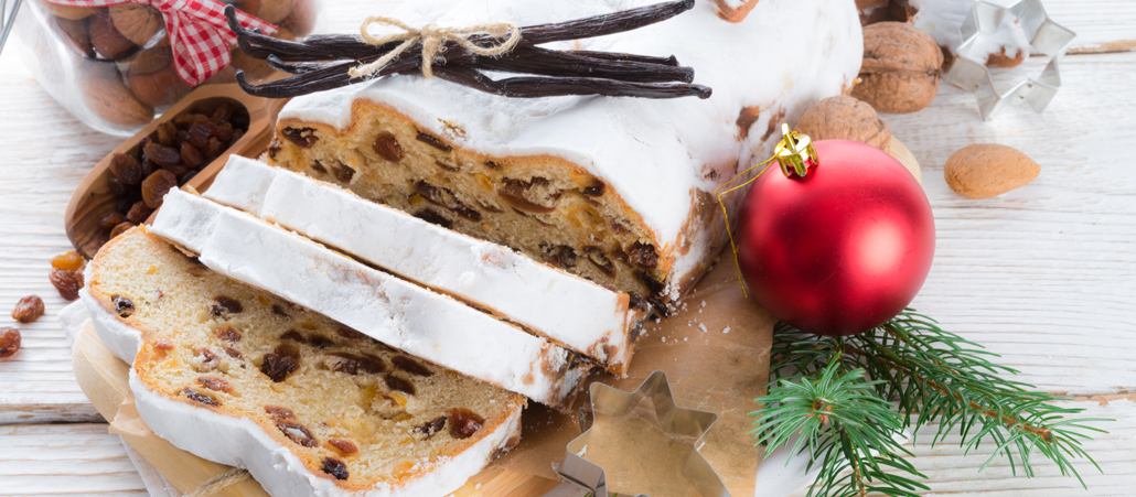 Aufgeschnittener Christstollen