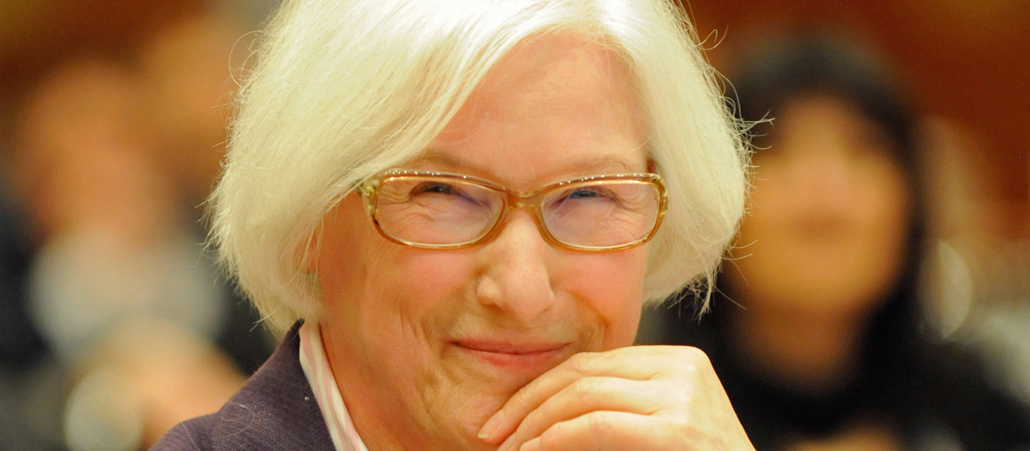 Porträt-Bild von Frau Schwaetzer.