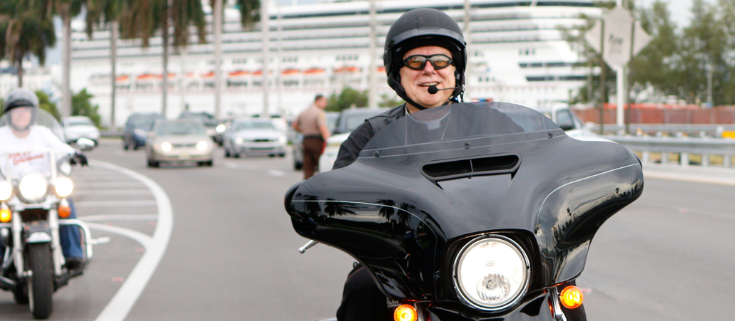 Der Hirte auf der Harley