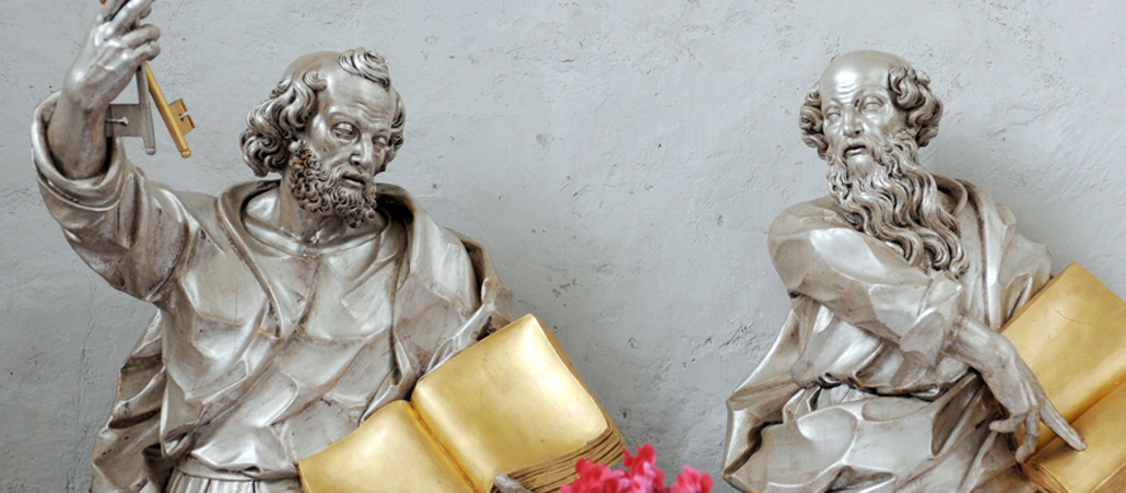 Versilberte Rokoko-Büsten von Petrus und Paulus im Kloster Reichenau.