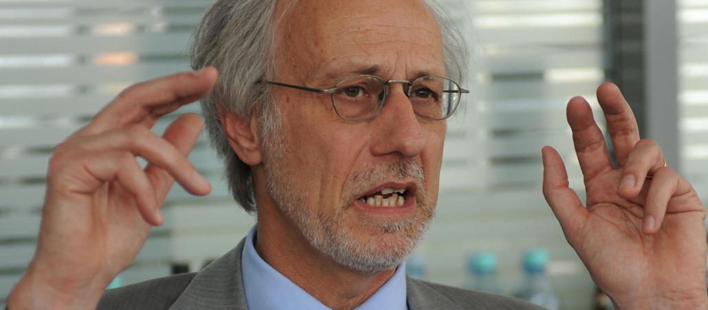 Wilhelm Damberg (* 3. Mai 1954 in Münster) ist ein deutscher Kirchenhistoriker und Professor für Kirchengeschichte des Mittelalters und der Neuzeit an der Ruhr-Universität Bochum.