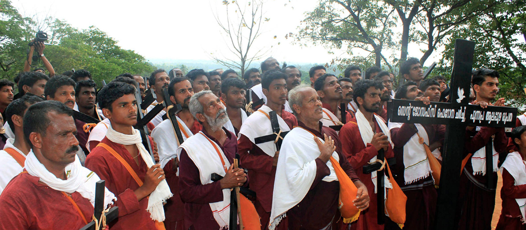 Thomaschristen in Indien beim Gebet.