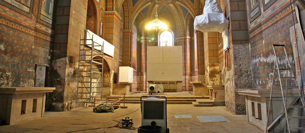 Kirche und Kreuzkapelle des Klosters werden restauriert.