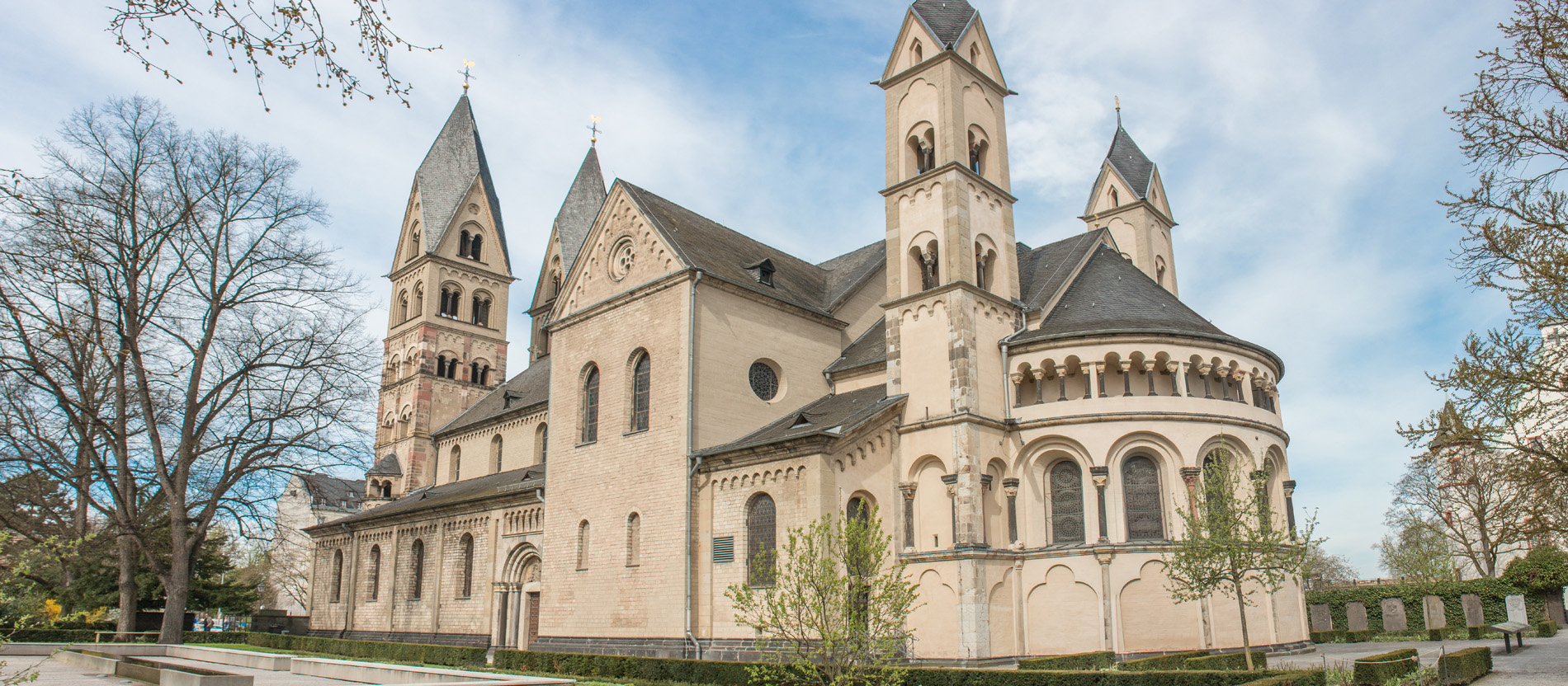 Die romanische Stiftskirche St. Kastor in Koblenz.