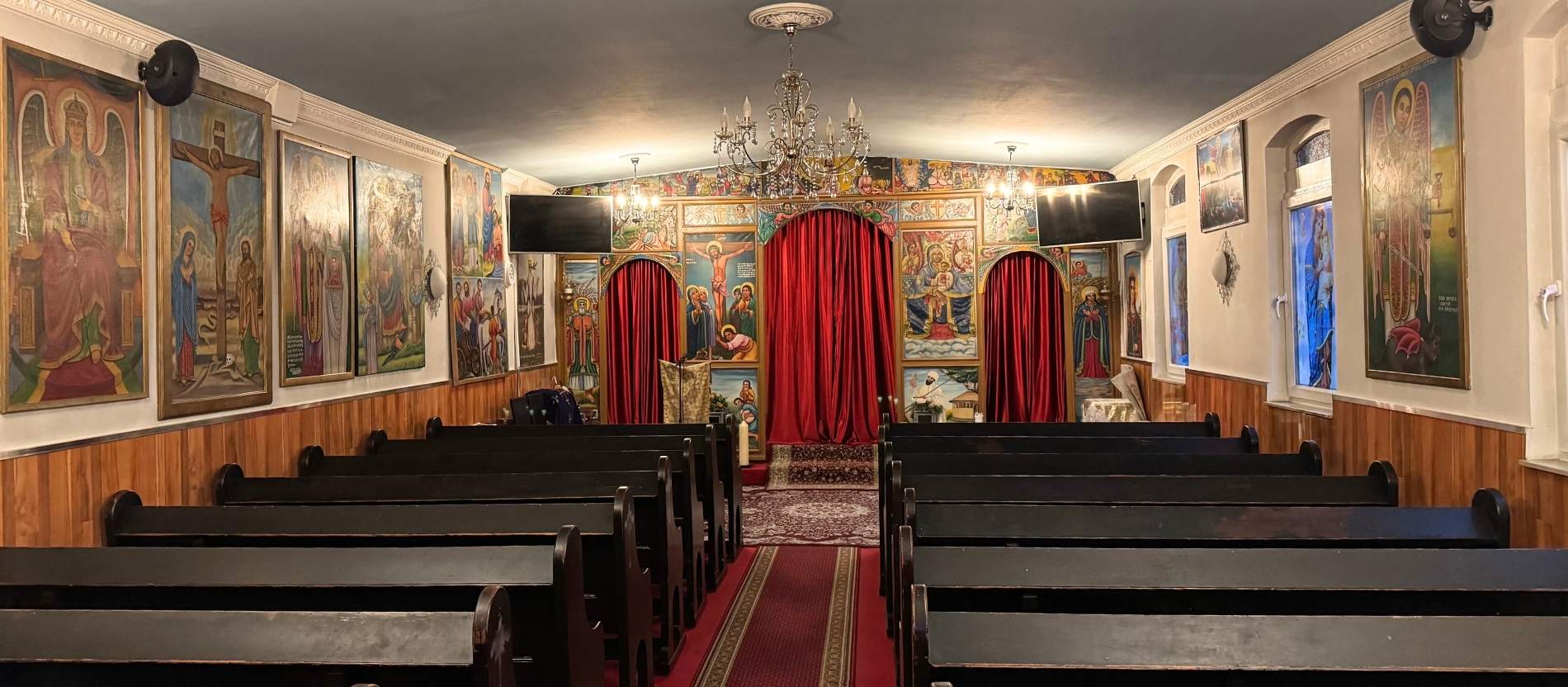Ein Blick in die Kirche der äthiopisch-orthodoxen Gemeinde in Köln
