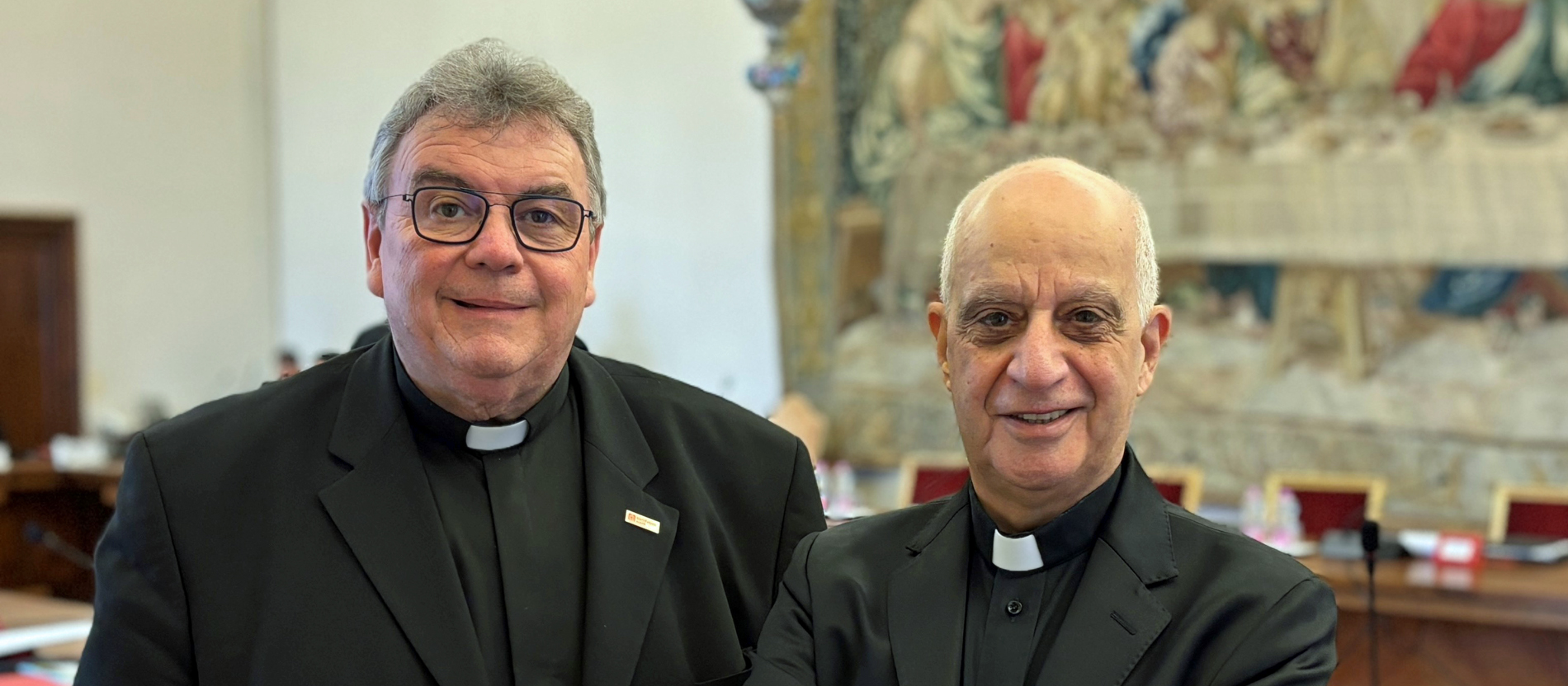 Monsignore Georg Austen und Erzbischof Rino Fisichella