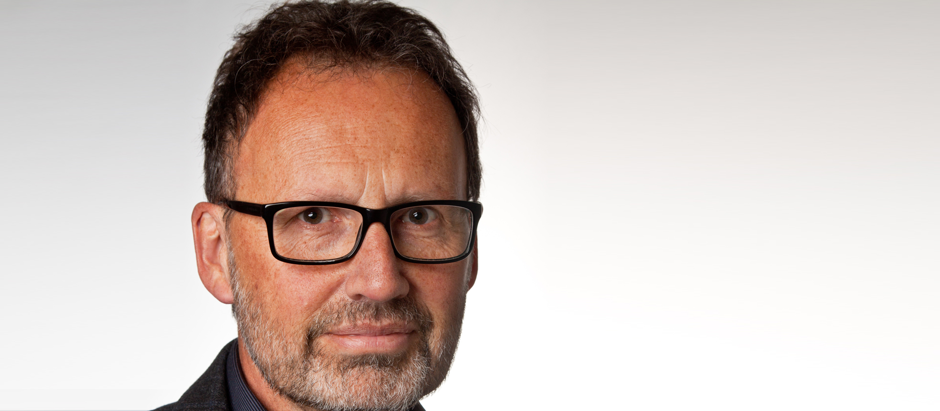 Friedrich Schneider ist Referent für Theologie, Gemeinde und Gesellschaft beim Bund Evangelisch-Freikirchlicher Gemeinden in Deutschland.