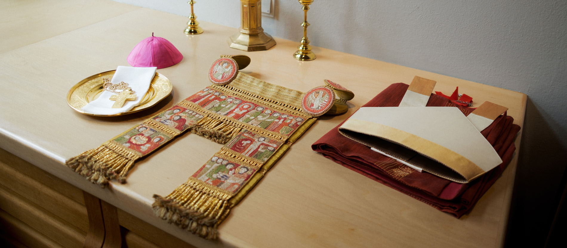 Die bischöflichen Insignien des bisherigen Eichstätter Bischofs, Gregor Maria Hanke