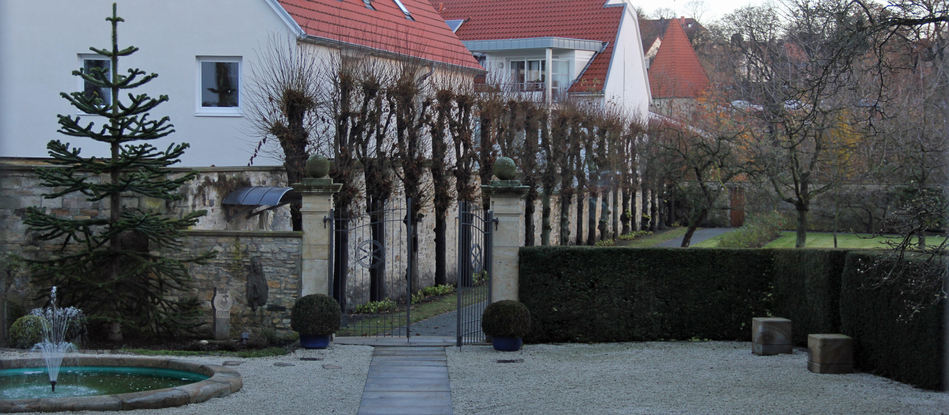 Der Garten hinter dem Bischofshaus
