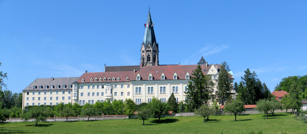 In der Benediktinerabtei St. Ottilien im oberbayerischen Landkreis Landsberg will Abtprimas Wolf seinen Ruhestand verbringen.
