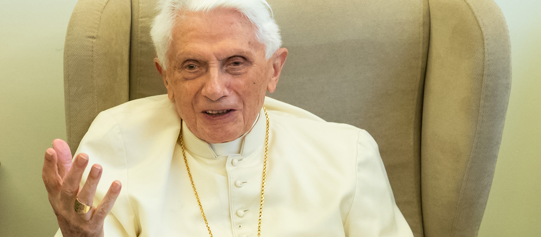 Vatikan zu Benedikt XVI.: "Lage unverändert"