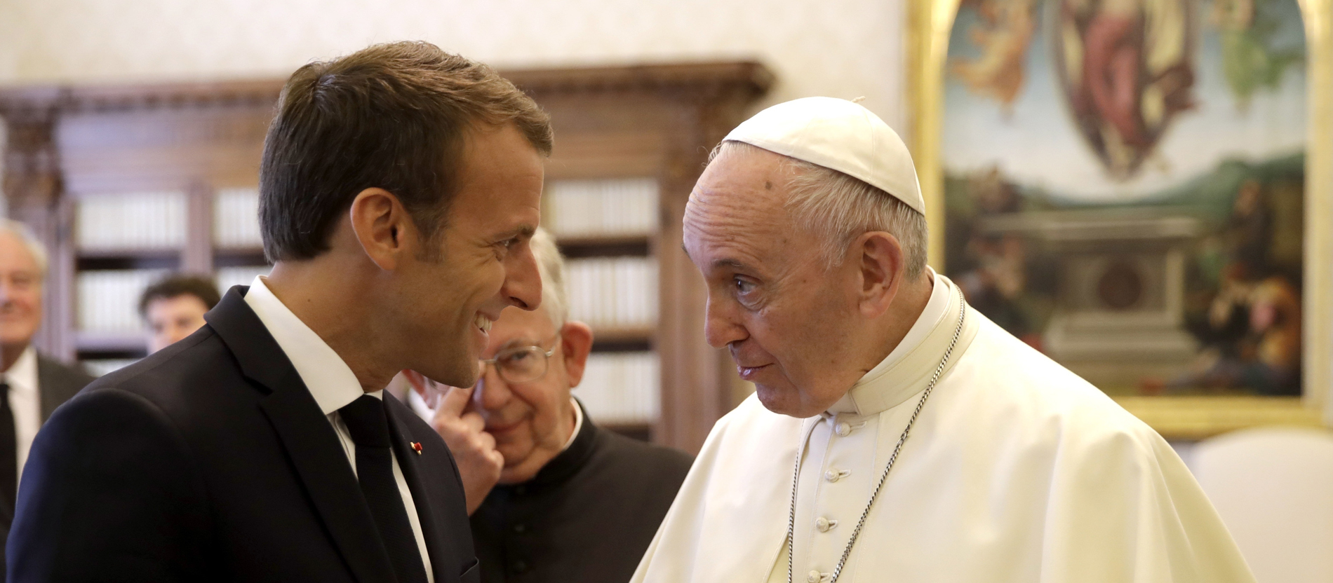 Emmanuel Macron und Papst Franziskus