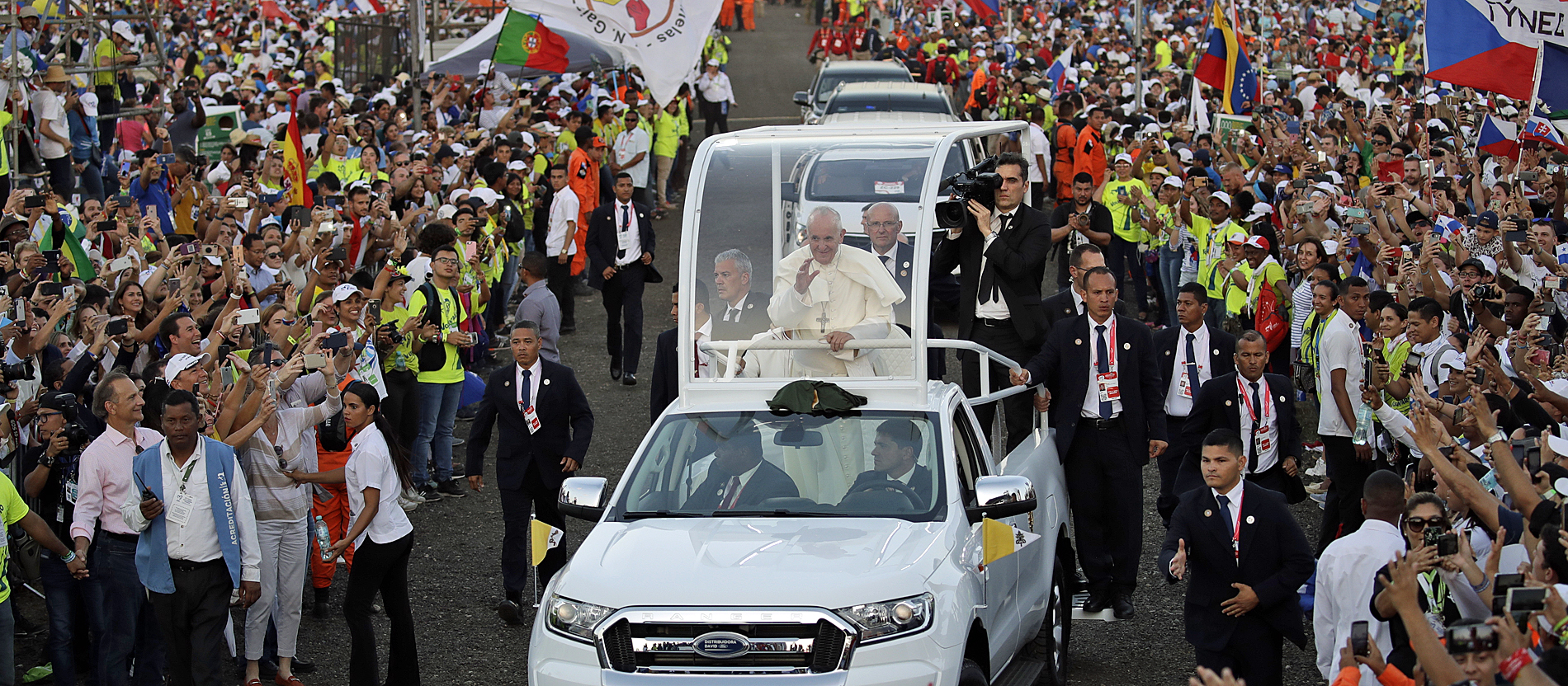 Papst an Jugendliche: Gebt nie die Hoffnung auf