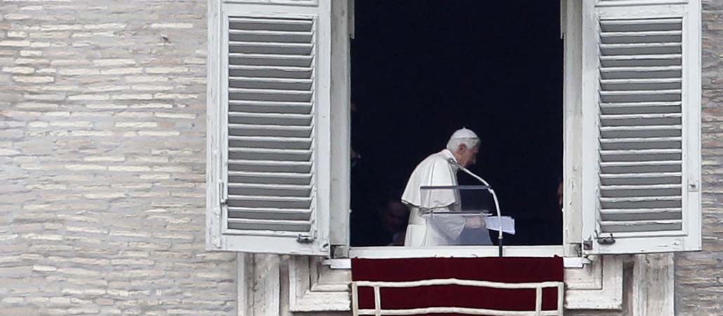 Benedikt XVI. hält am 24. Februar 2013 sein letztes Angelus-Gebet in Rom.