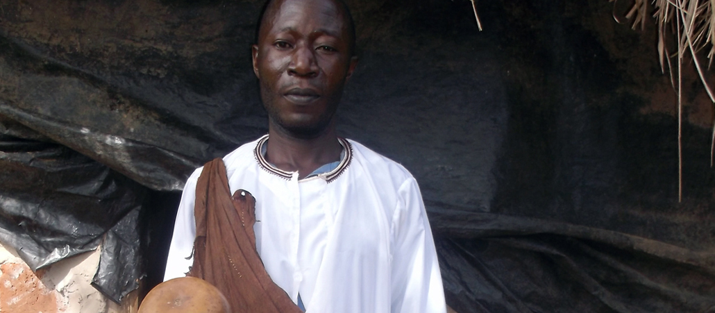 Der Hexendoktor Lawrence Kasamba in Kiremba (Zentraluganda).