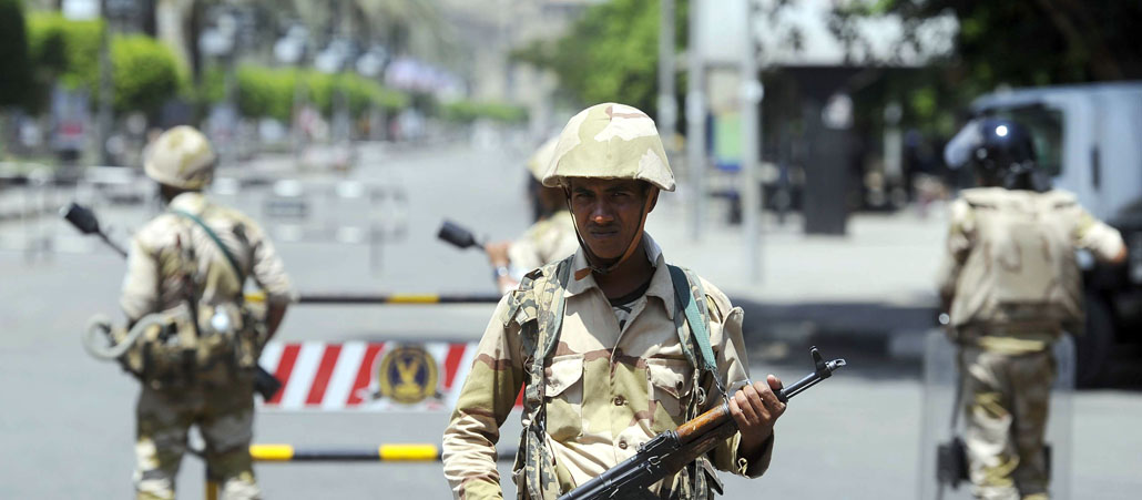 Ein militärischer Kontrollpunkt in Ägypten nach dem Sturz des Präsidenten Mohammed Mursi am 3. Juli 2013.