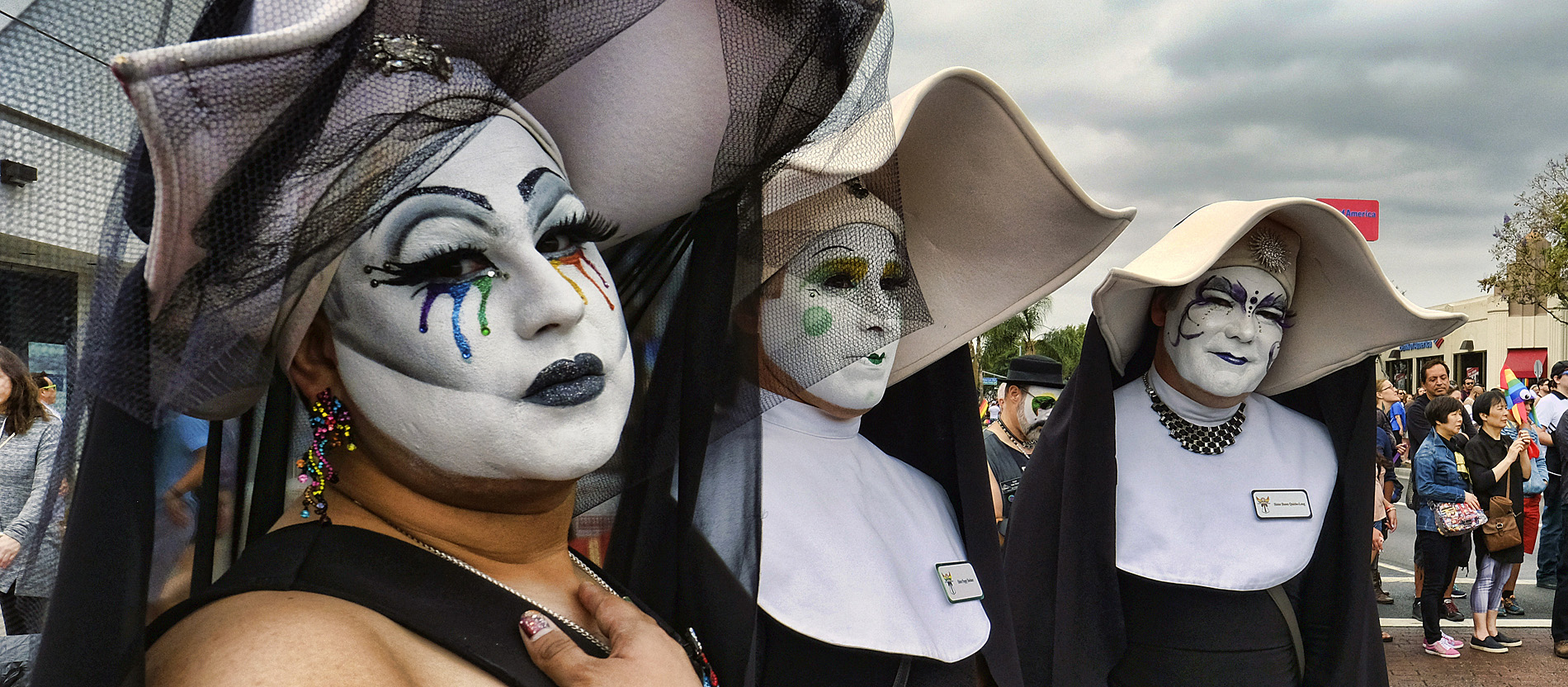 "Blasphemie": US-Bischöfe kritisieren Ehrung für queere "Nonnen"