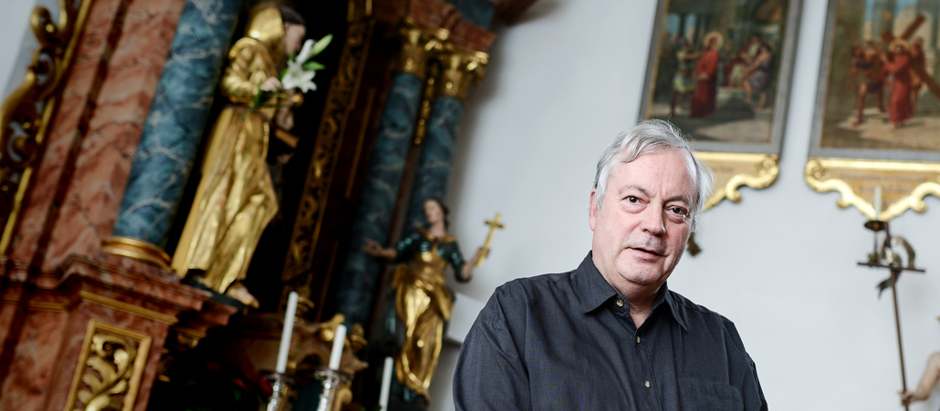 Erzbistum verordnet Pfarrer Schweigen