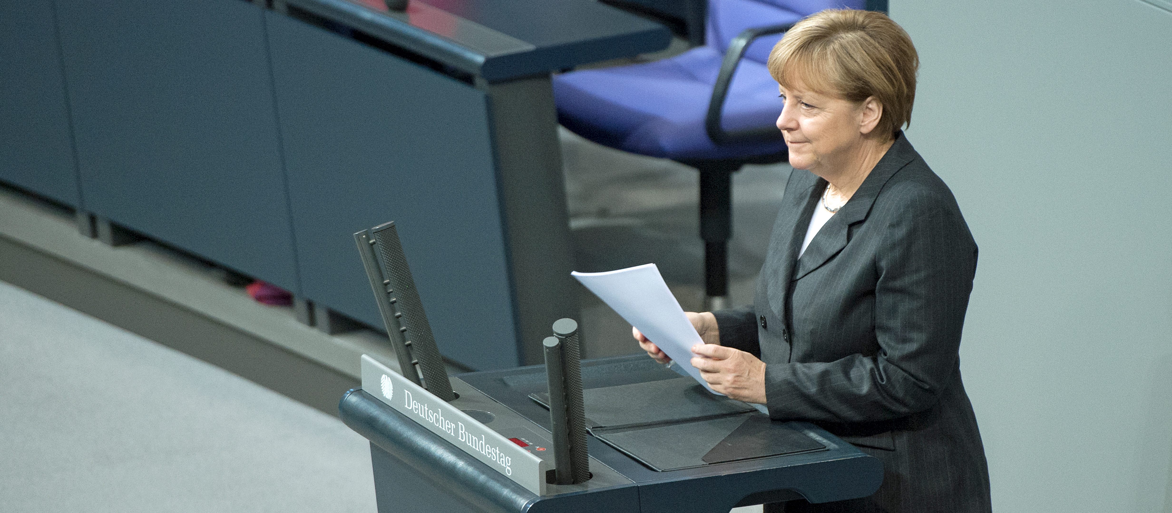 Bundeskanzlerin Angela Merkel bei einer Regierungserklärung im Deutschen Bundestag.
