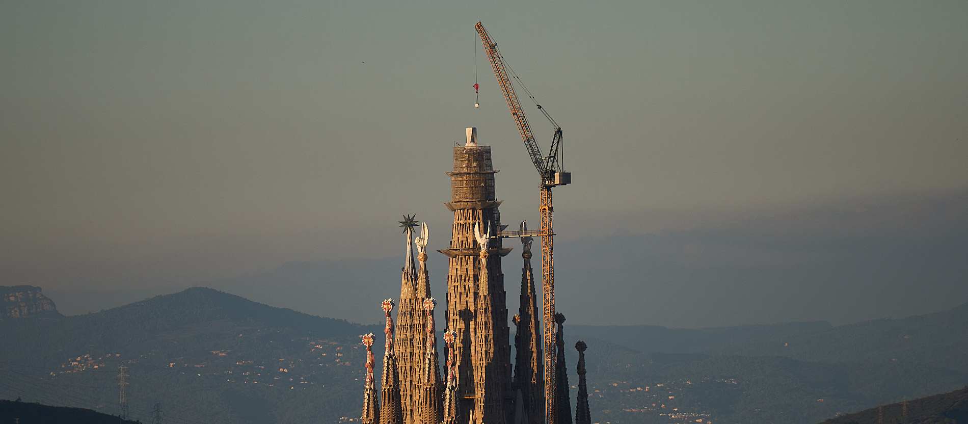 Wie ein spektakulärer Kirchenbau Barcelonas Skyline verändert