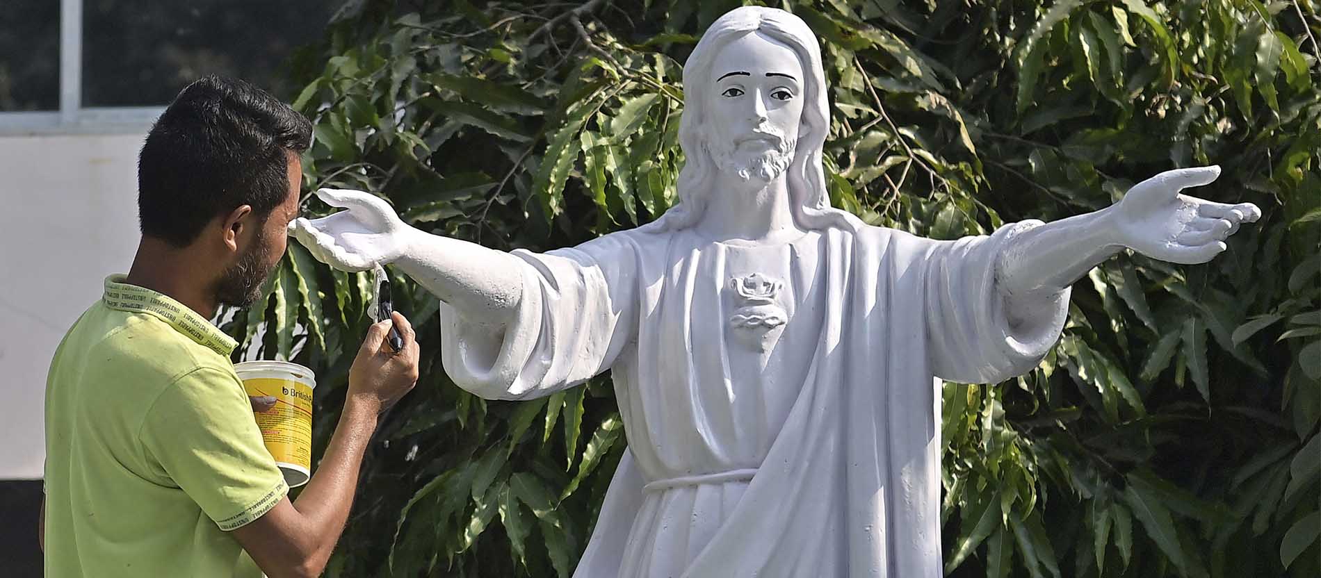 Trotz Verbot aus der Bibel: Warum es im Christentum Gottesbilder gibt