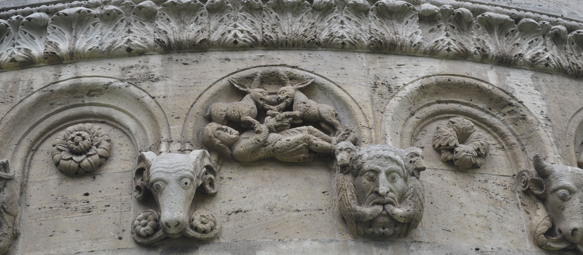 Jagdfries am Kaiserdom Königslutter
