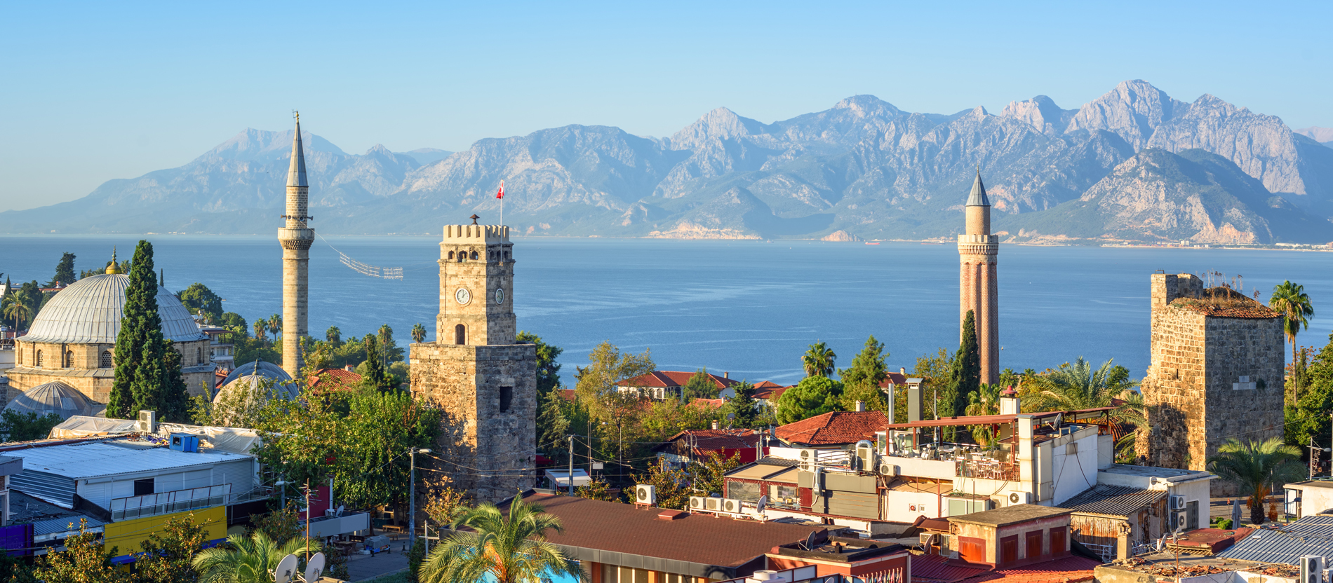 Blick über die Altstadt von Antalya.