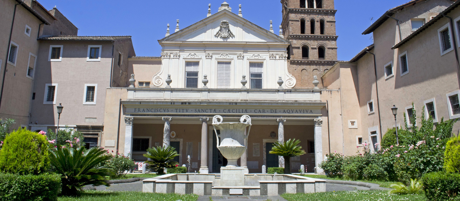 Die Kirche Santa Cecilia in dem römischen Stadtviertel Trastevere.