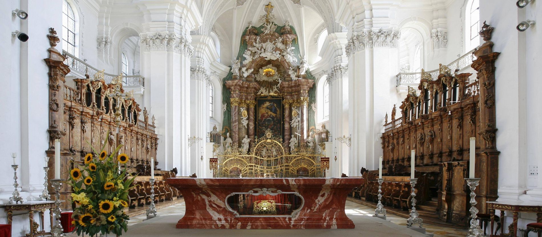Der Altarraum in der Basilika St. Martin, Weingarten