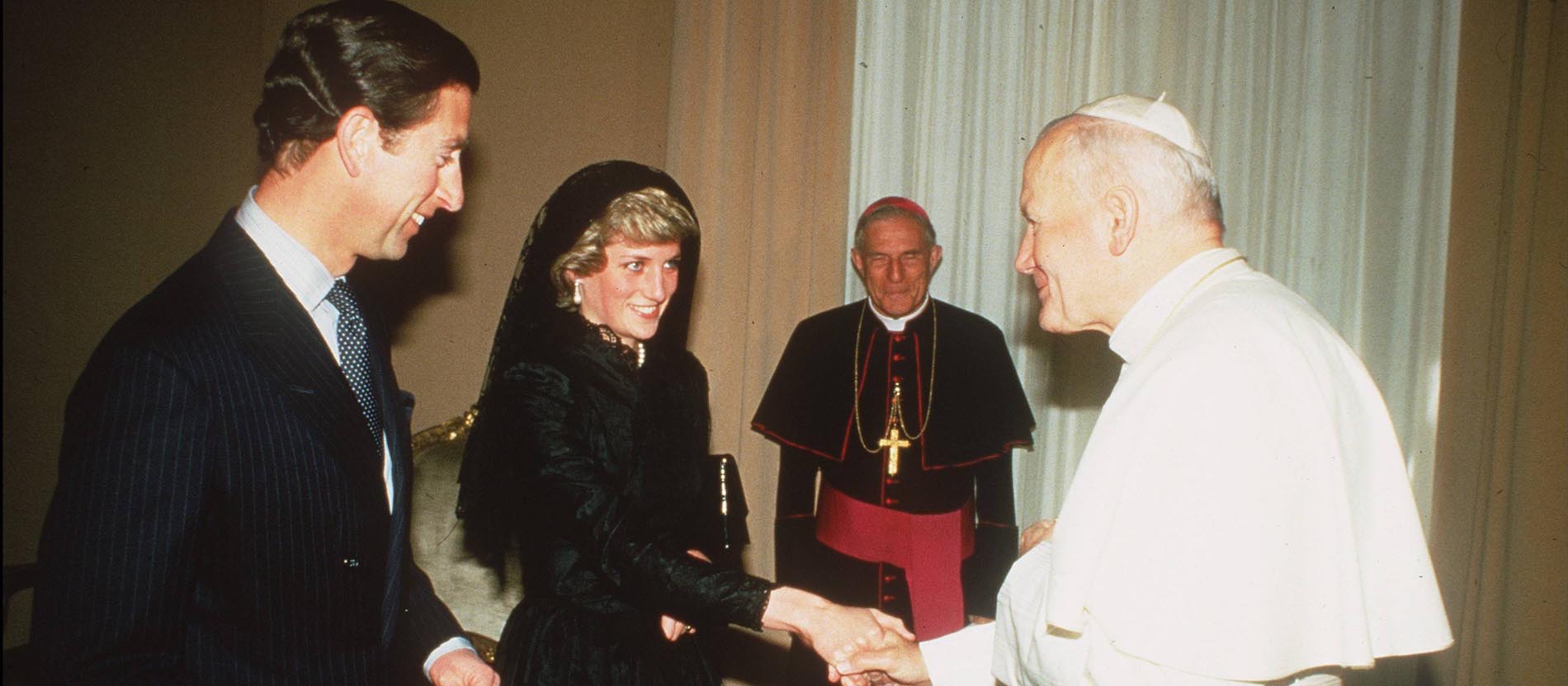 Charles und Diana bei Johannes Paul II.