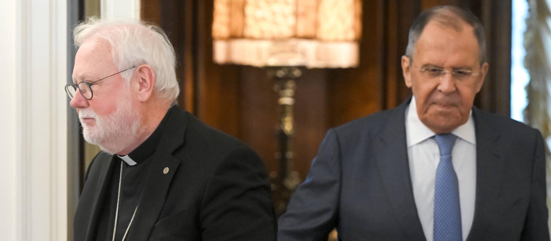 Erzbischof Gallagher und Außenministrer Lawrow 