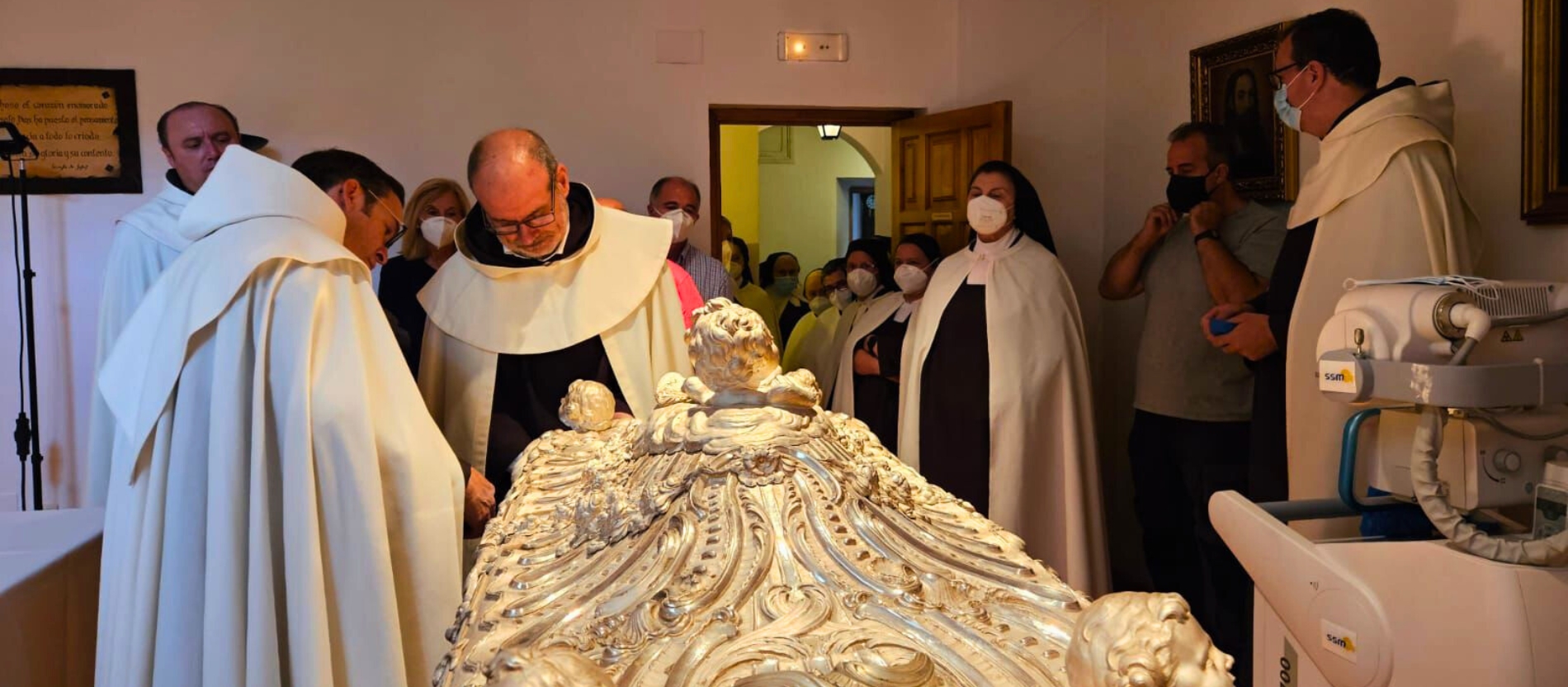 Öffnung des Schreins der Theresa von Avila