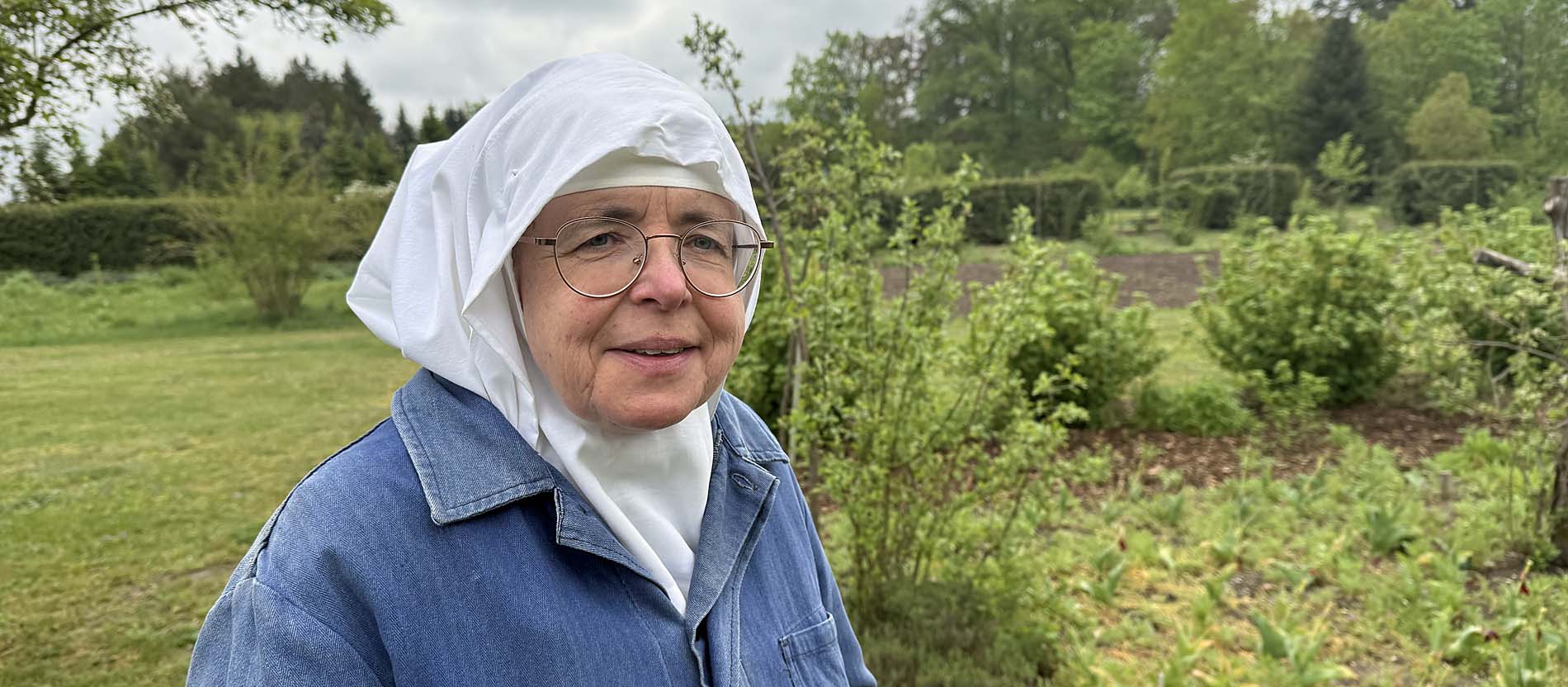 Gegen den "braunen Daumen": Hilfe aus dem Kloster für meinen Balkon
