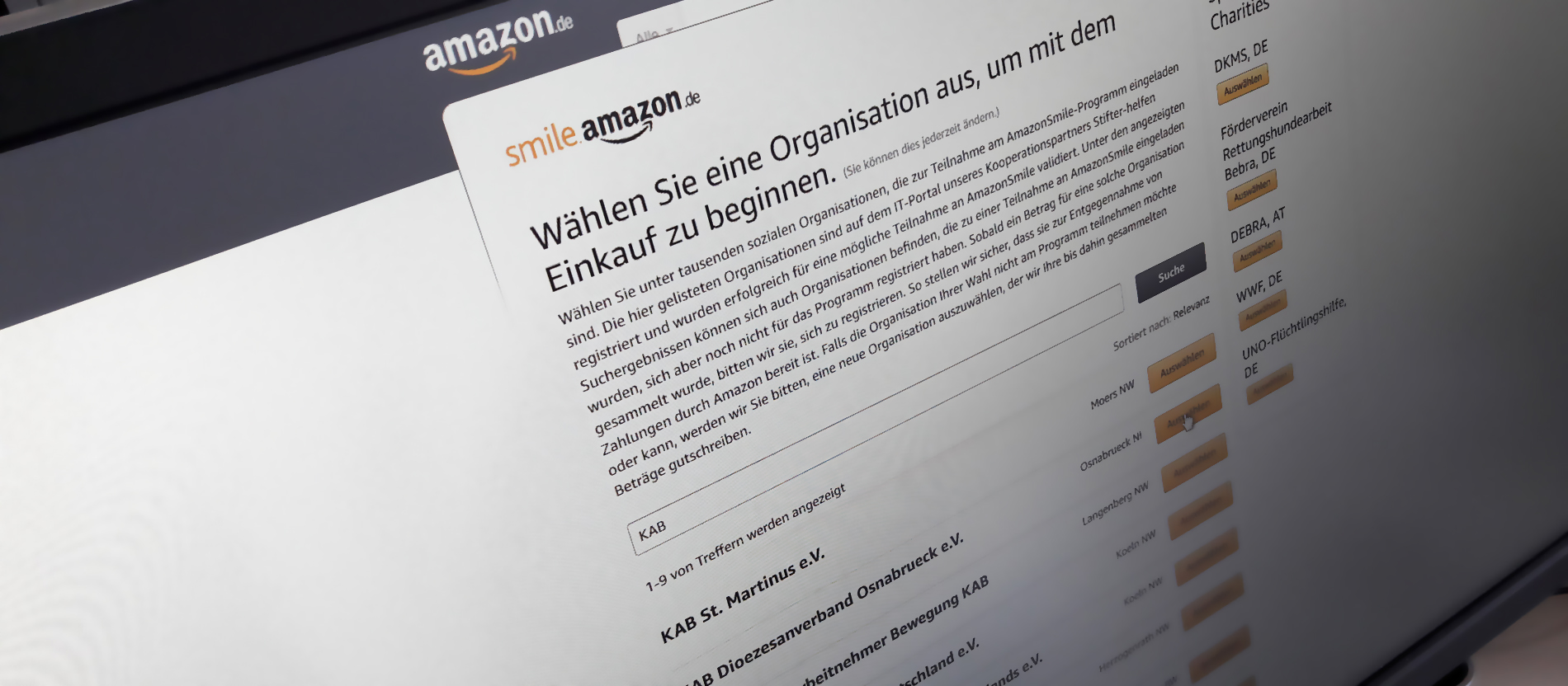 Über das neue Programm "AmazonSmile" können Kunden automatisch bei jedem Einkauf an eine Organisation ihrer Wahl spenden.