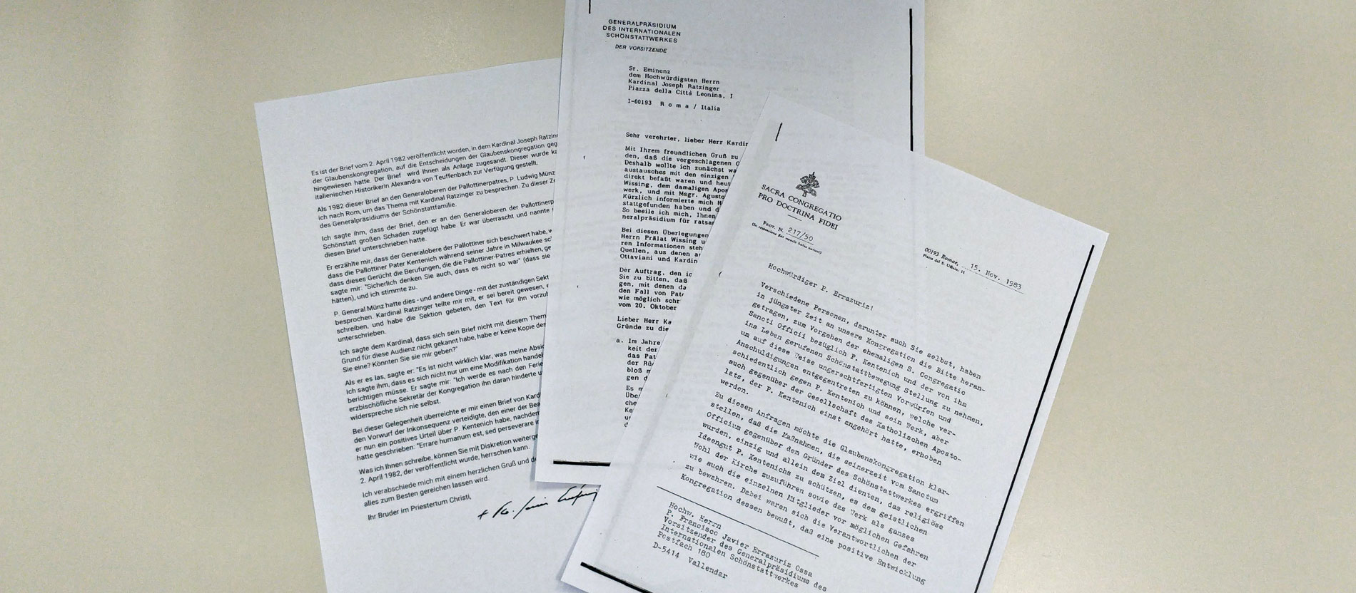 Das Dossier, das Kardinal Errázuriz zirkulieren lässt: Ein aktuelles Schreiben und ein Briefwechsel von 1983.