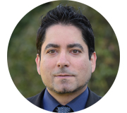 Mouhanad Khorchide ist Professor für islamische Religionspädagogik am Centrum für Religiöse Studien (CRS) und Leiter des Zentrums für Islamische Theologie (ZIT) an der Westfälischen Wilhelms-Universität in Münster.