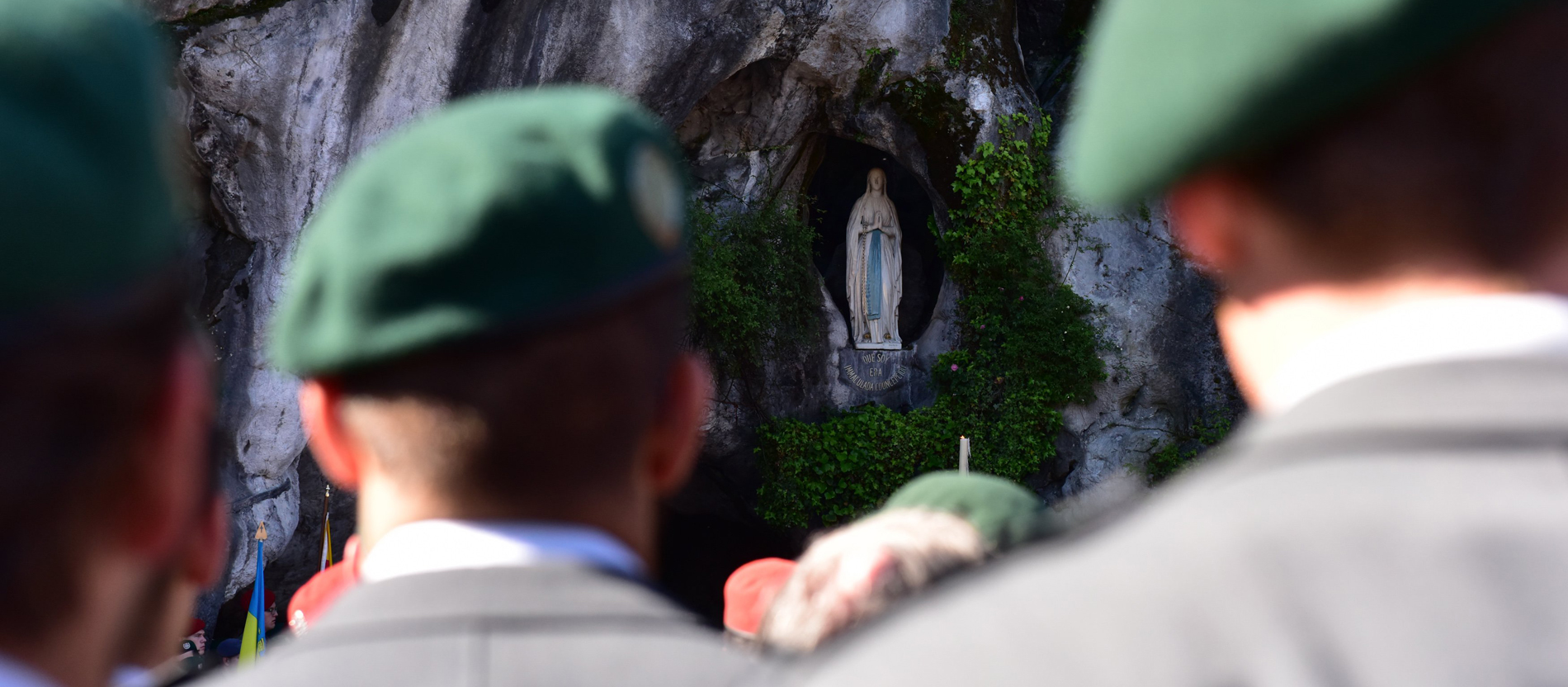 Deutschsprachige Soldaten feiern Gottesdienst in Lourdes 