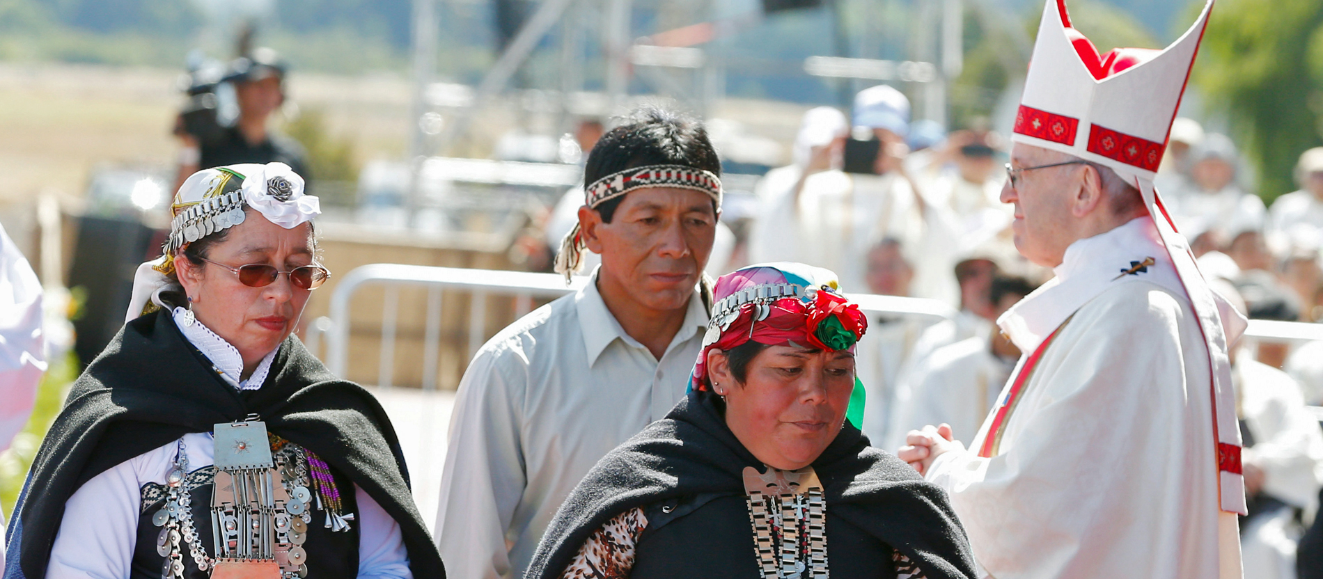 Mapuche während eines Gottesdienstes mit Papst Franziskus am 17. Januar 2018 auf dem Flughafen Maquehue nahe Temuco (Chile).