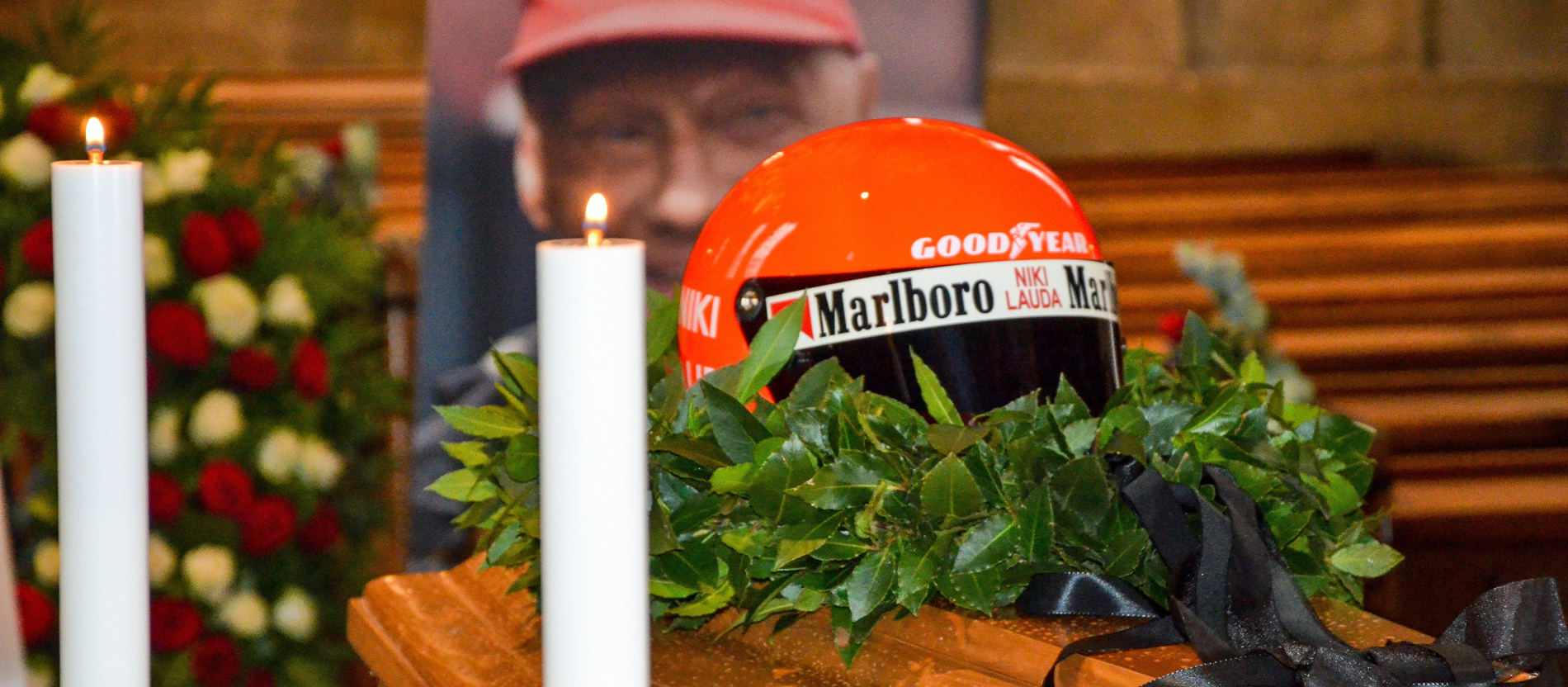 Tausende Menschen bei Trauerfeier für Niki Lauda