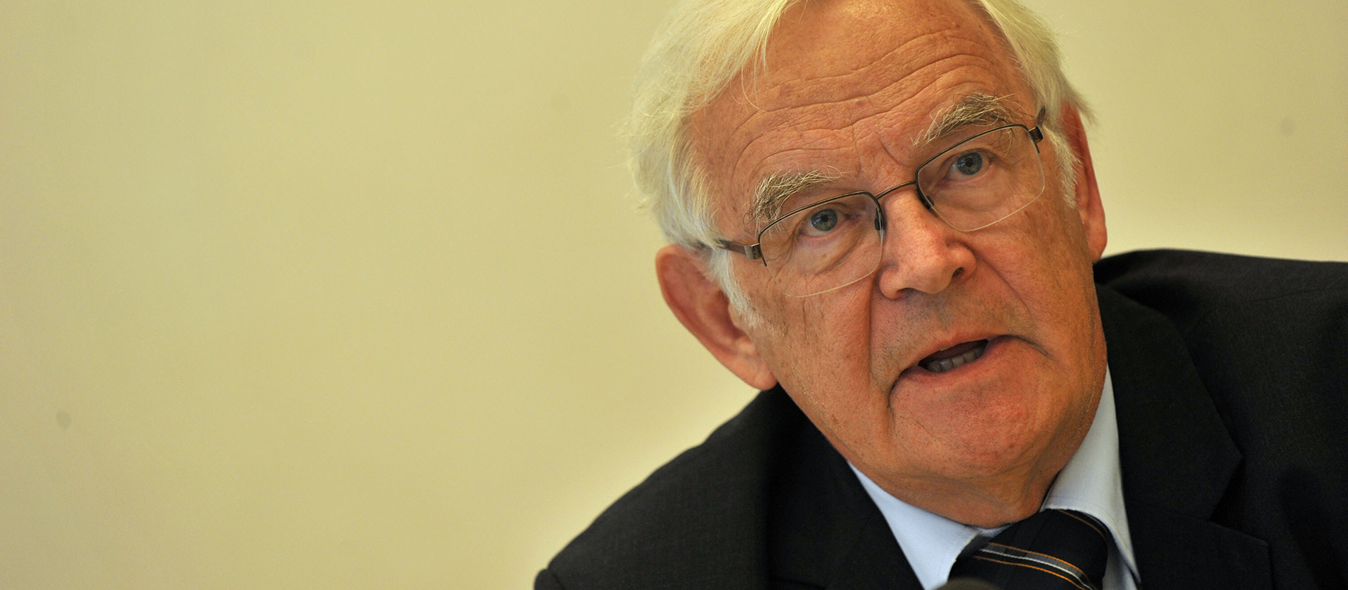 Dogmatiker Neuner: Erstes Vatikanum kein Hindernis für synodale Kirche