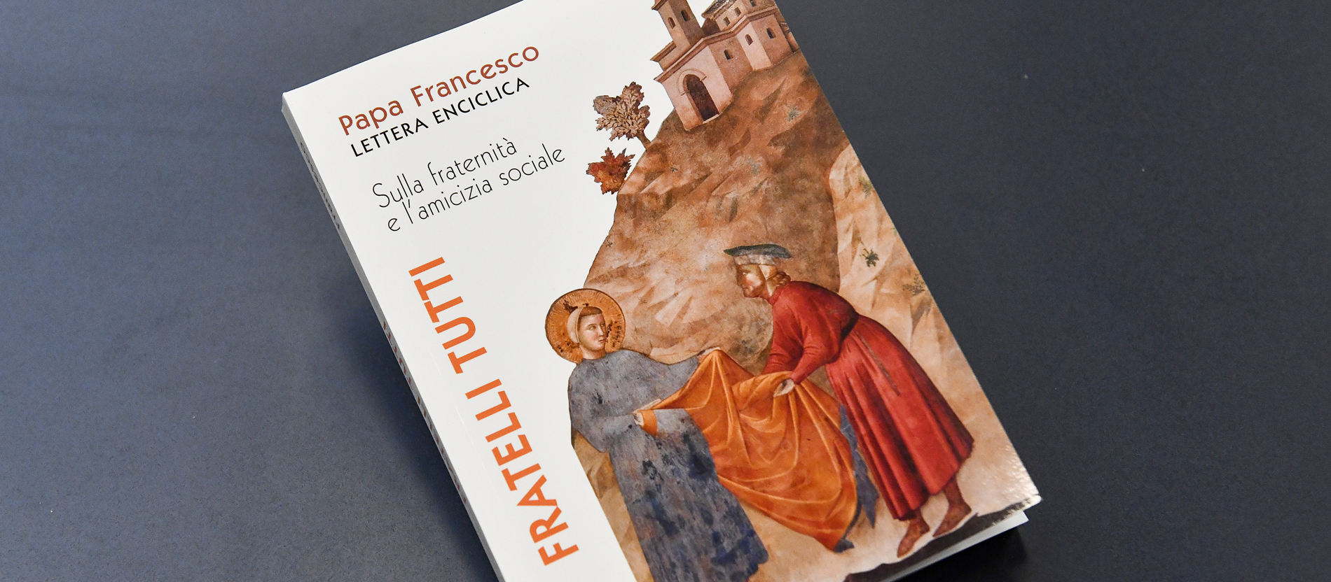 "Pflichtlektüre": So reagiert die Weltkirche auf "Fratelli tutti"