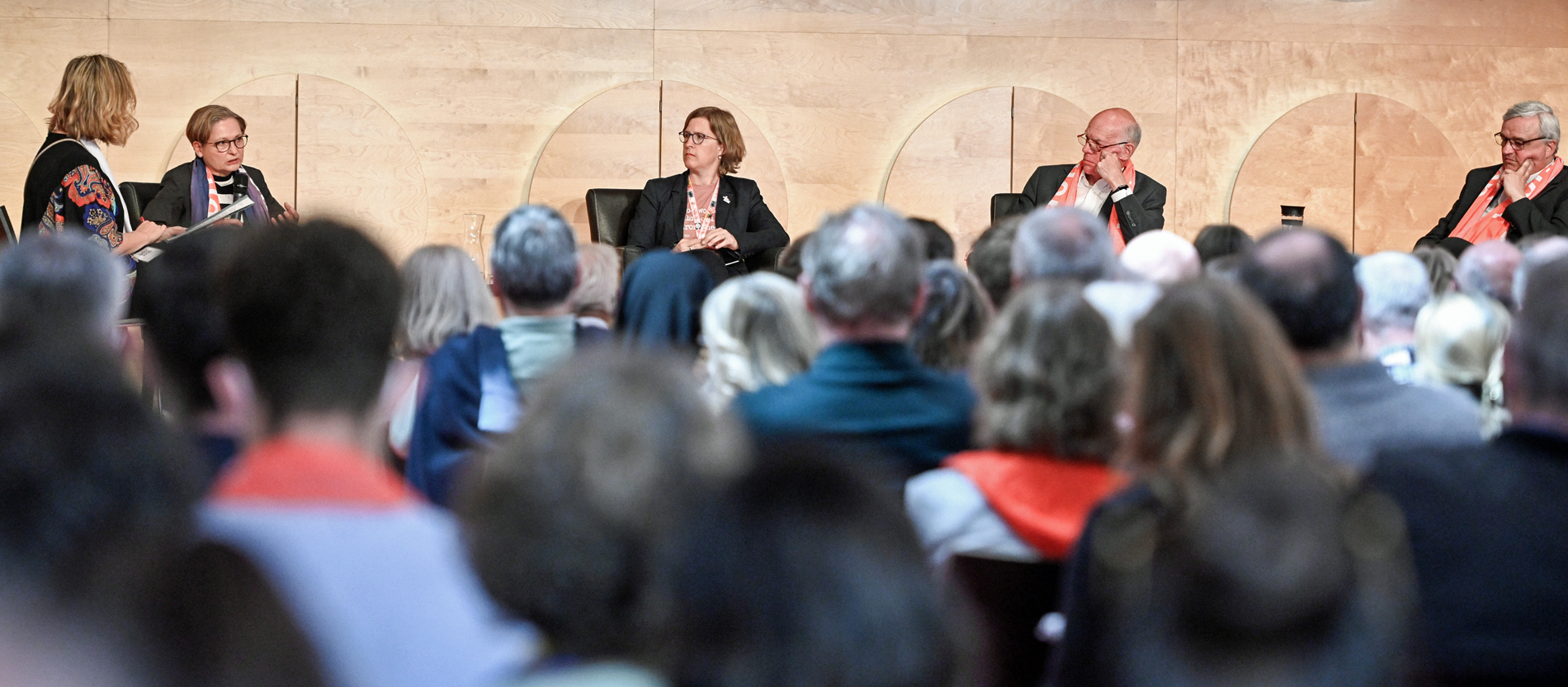 Podium beim Katholikentag