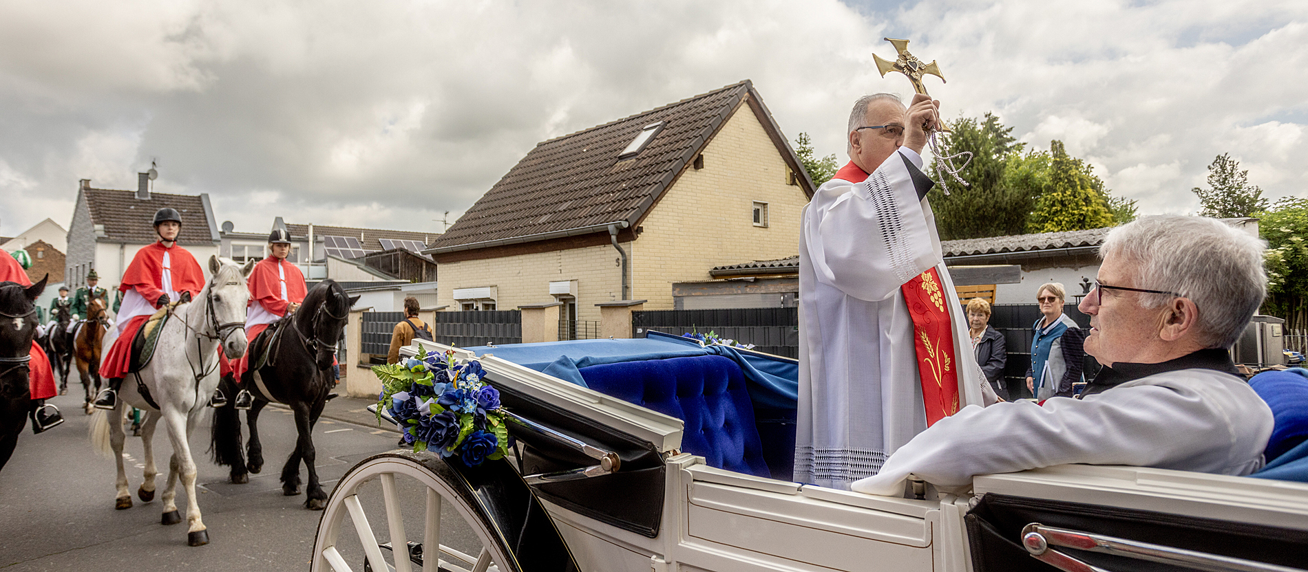 Der Gymnicher Ritt – Zu Pferd und zu Fuß zur Ehre Gottes