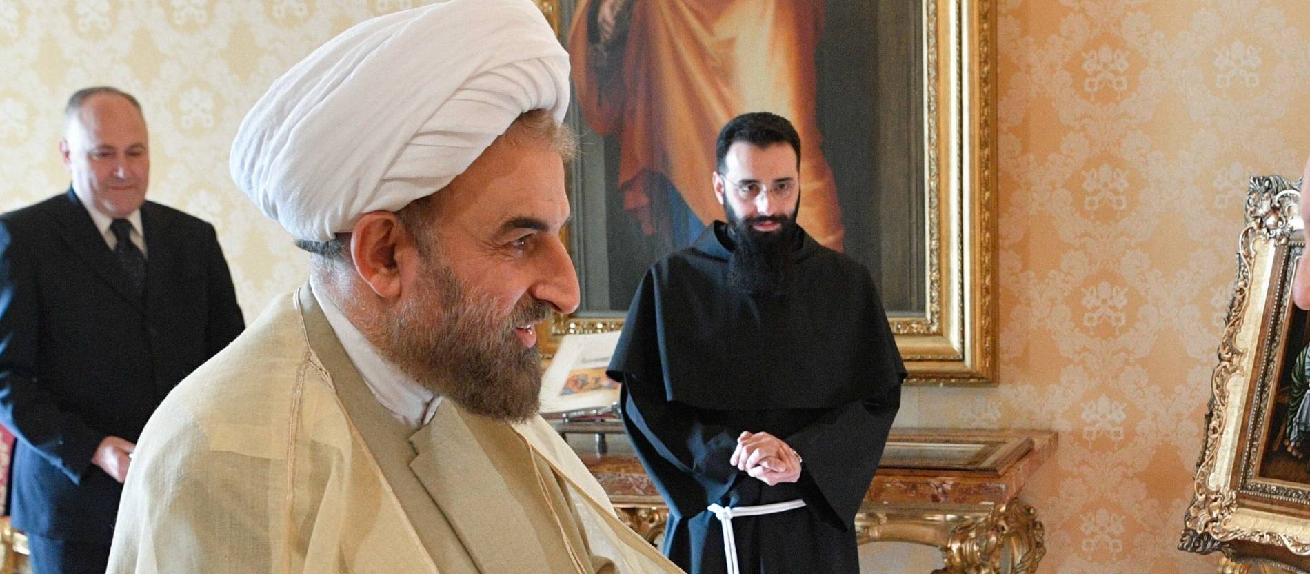Mohammad Hossein Mokhtari zu Besuch bei Papst Franziskus
