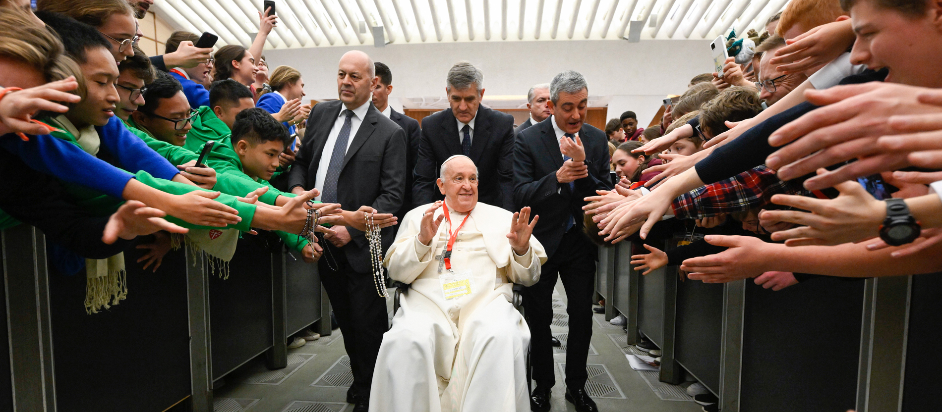 Papst Franziskus empfängt Teilnehmende des Jugendchortreffens "Pueri Cantores"