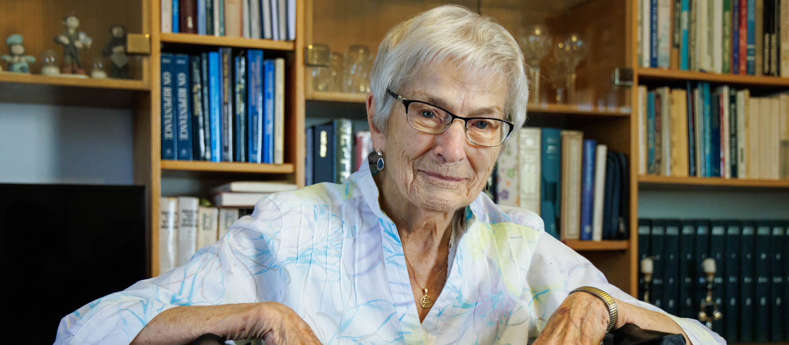Maureena Fritz, Buchautorin und kanadischstämmige israelische Ordensfrau