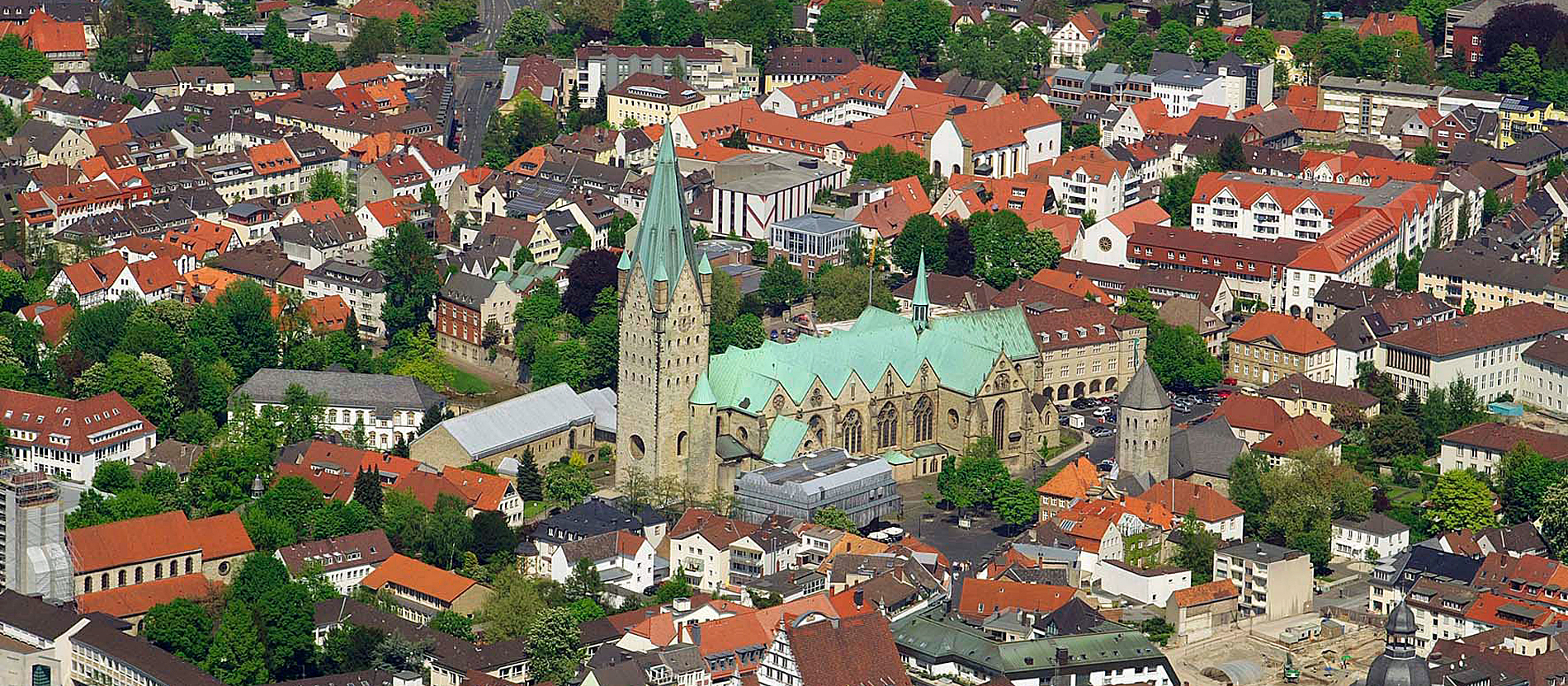 Zu sehen ist ein Teil der Innenstadt mit dem Dom.